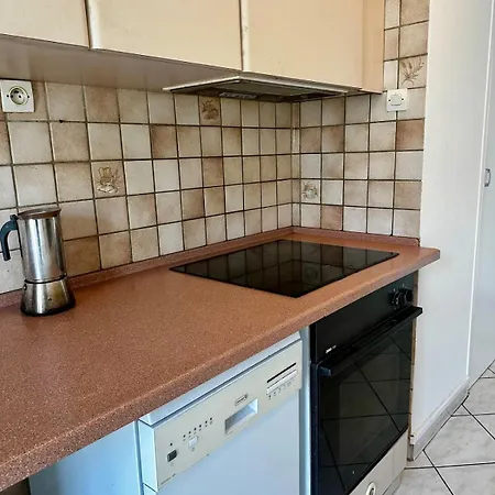 La Tour D'ivoir Apartamento