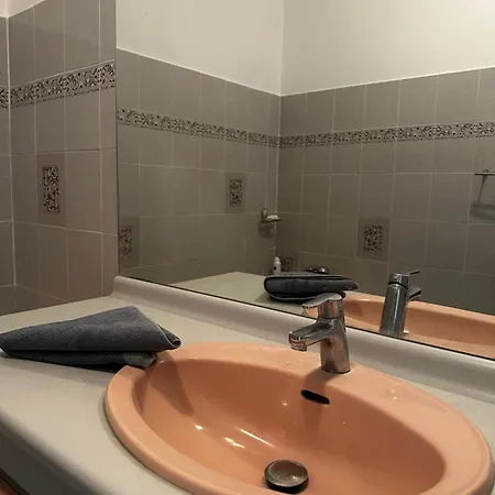 La Tour D'ivoir Tolón